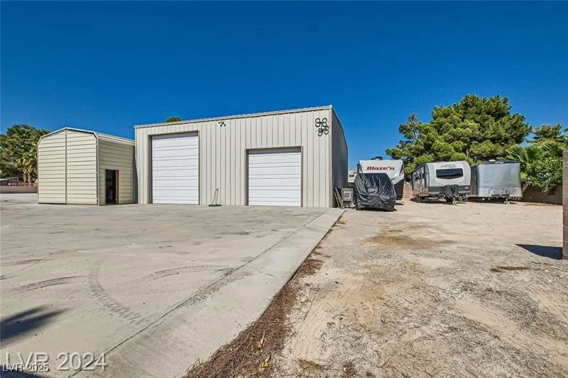 5202 Willis, North Las Vegas, NV 89031