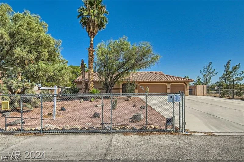 5202 Willis, North Las Vegas, NV 89031