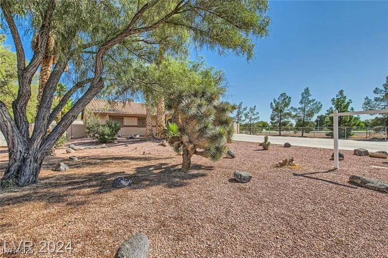 5202 Willis, North Las Vegas, NV 89031