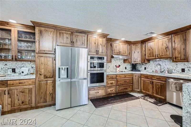 5202 Willis, North Las Vegas, NV 89031