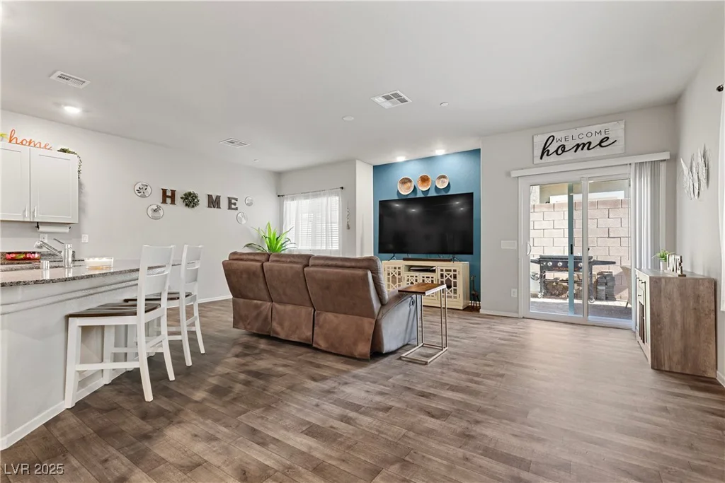 4650 Ridgeley, North Las Vegas, NV 89084