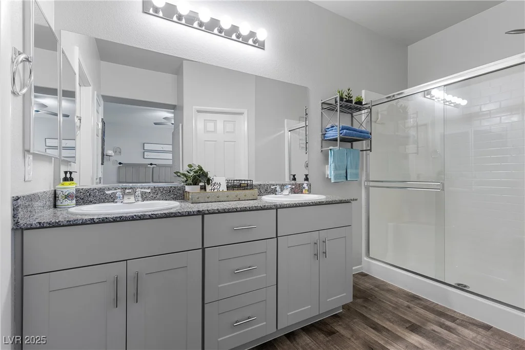 4650 Ridgeley, North Las Vegas, NV 89084