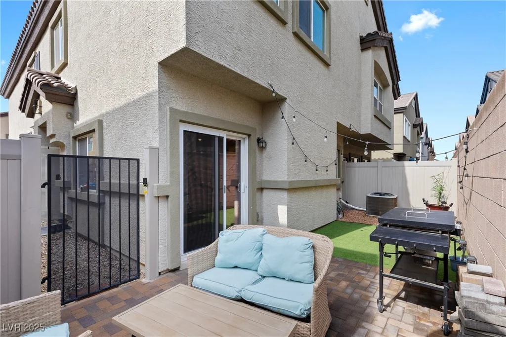 4650 Ridgeley, North Las Vegas, NV 89084