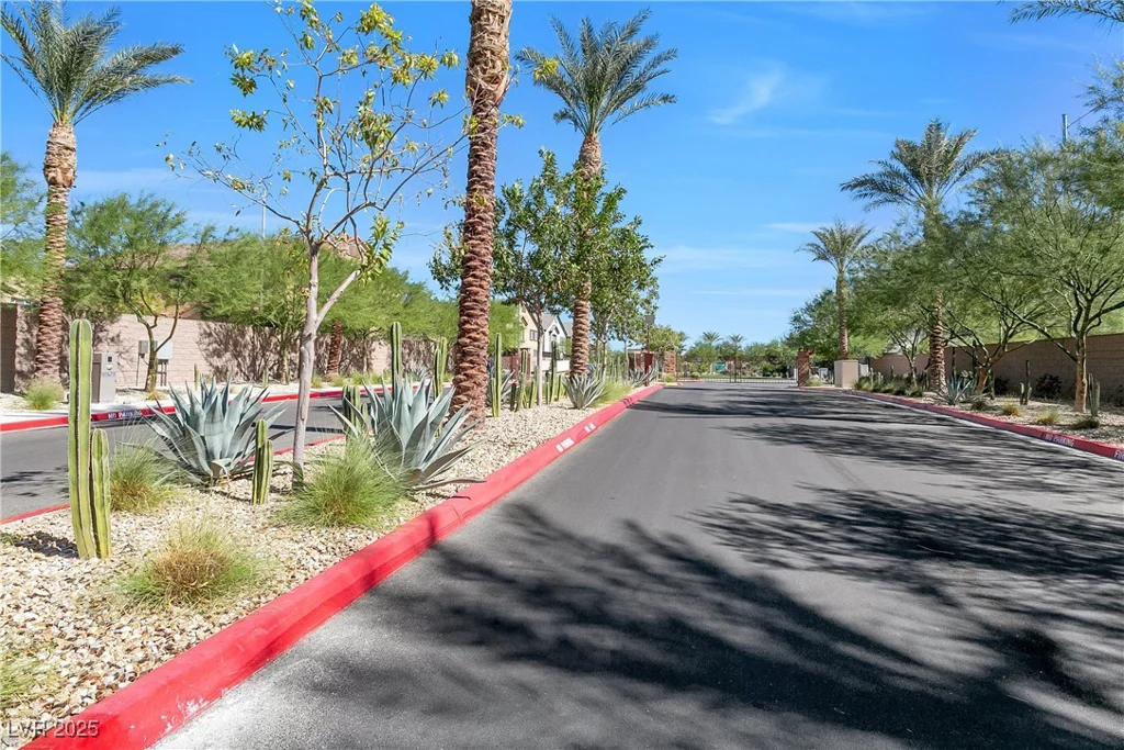4650 Ridgeley, North Las Vegas, NV 89084