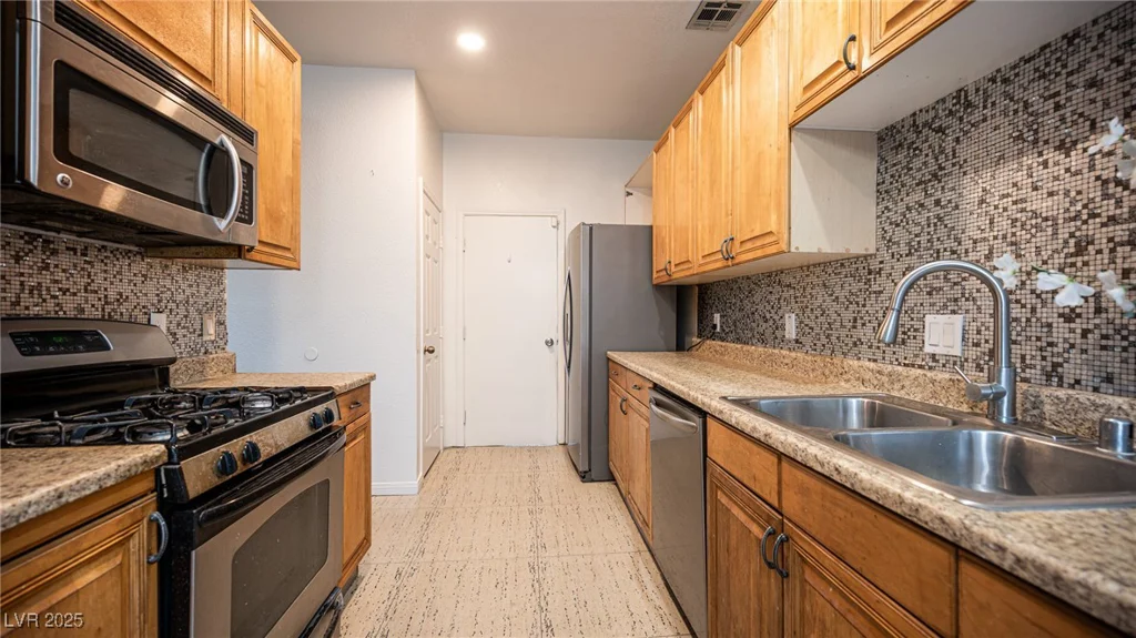 3217 Symphony, Las Vegas, NV 89146