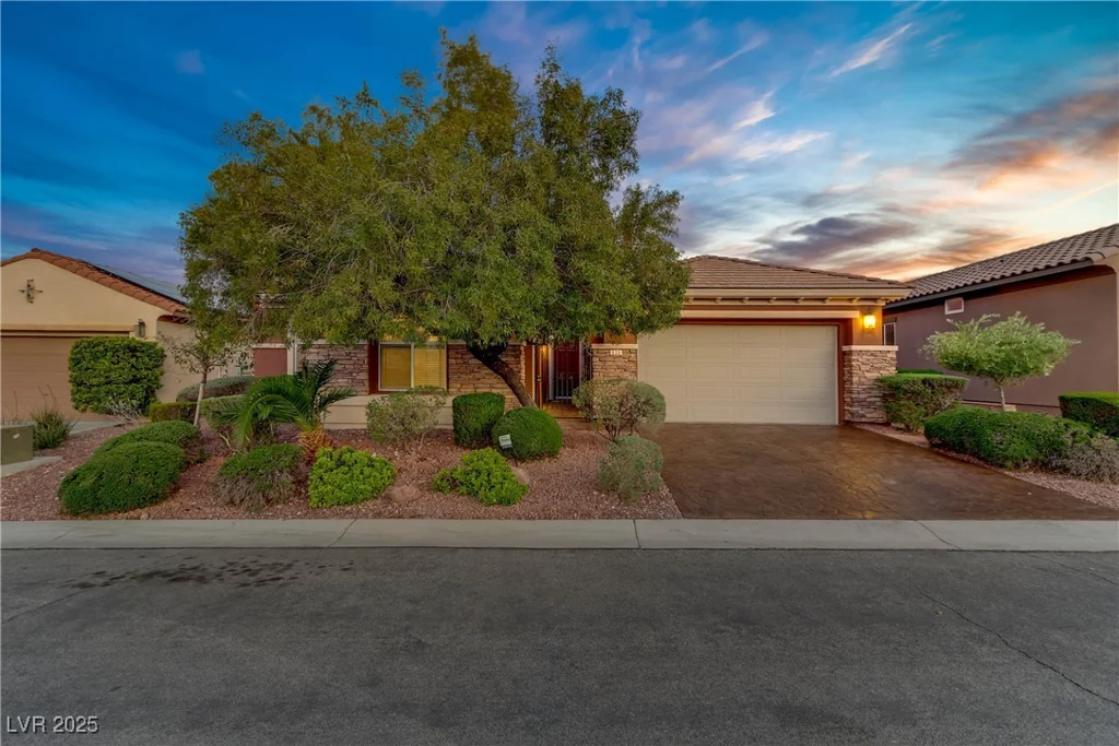 936 Viscanio, Las Vegas, NV 89138