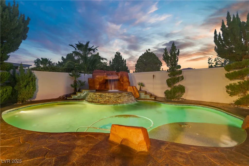 936 Viscanio, Las Vegas, NV 89138