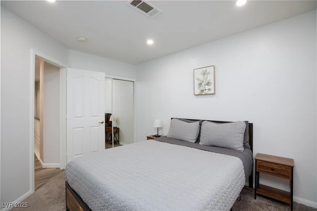 1246 Gary, Las Vegas, NV 89123
