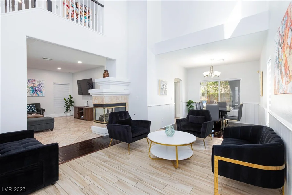1246 Gary, Las Vegas, NV 89123