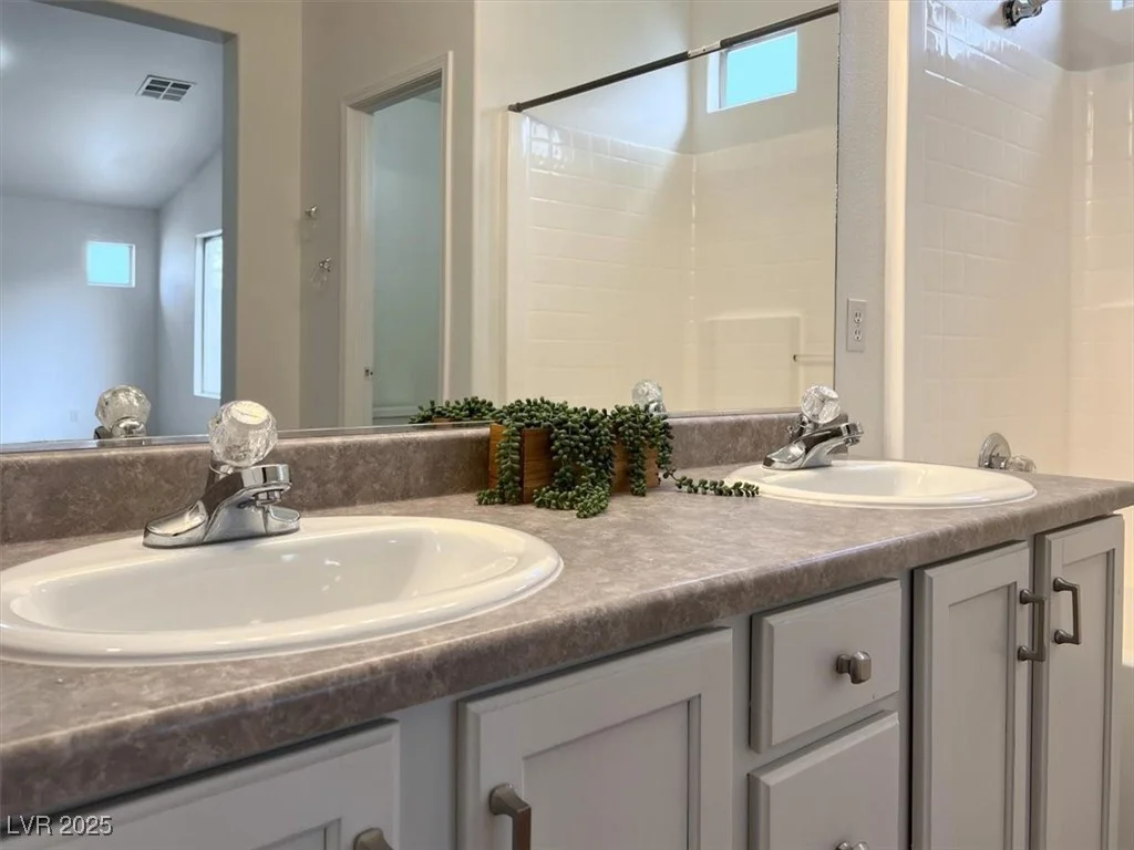 4439 Yellow Harbor, Las Vegas, NV 89129