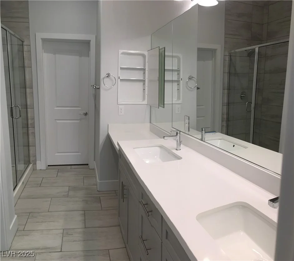 6450 Spring Jog, Las Vegas, NV 89166