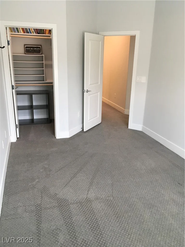 6450 Spring Jog, Las Vegas, NV 89166