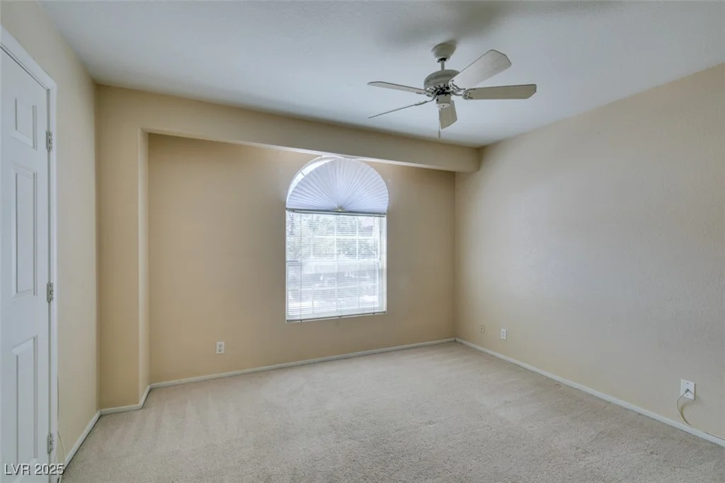 7732 Almeria, Las Vegas, NV 89128
