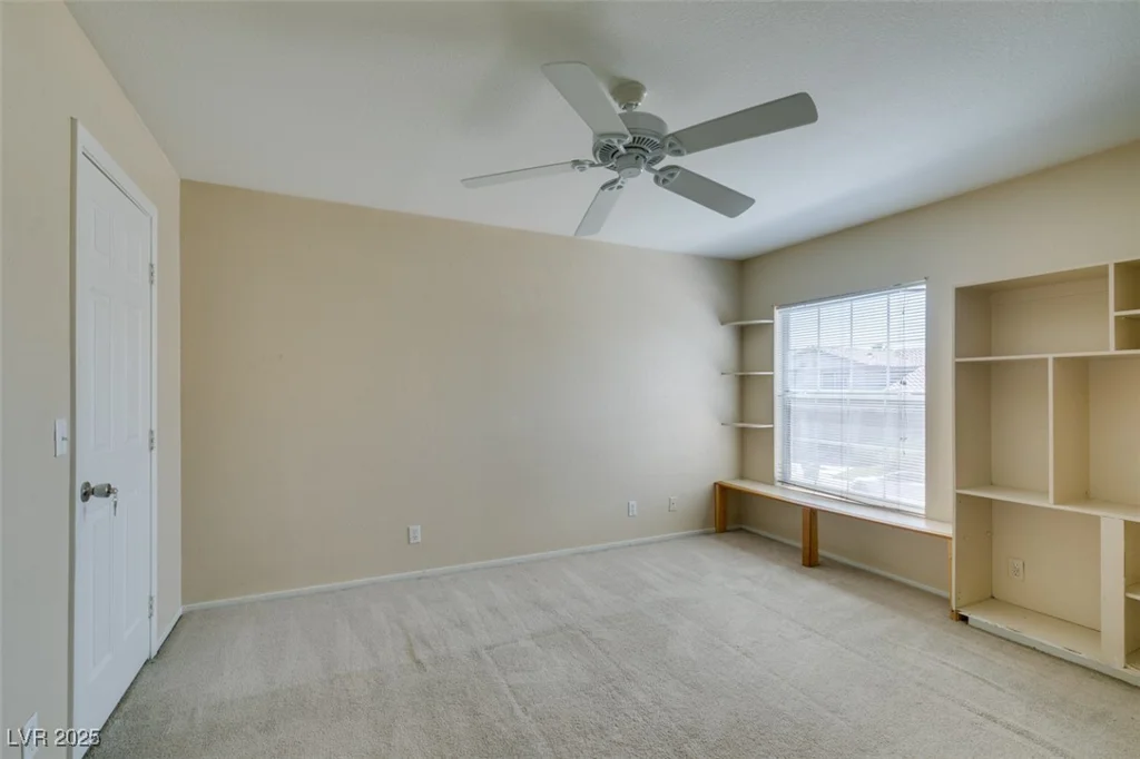 7732 Almeria, Las Vegas, NV 89128