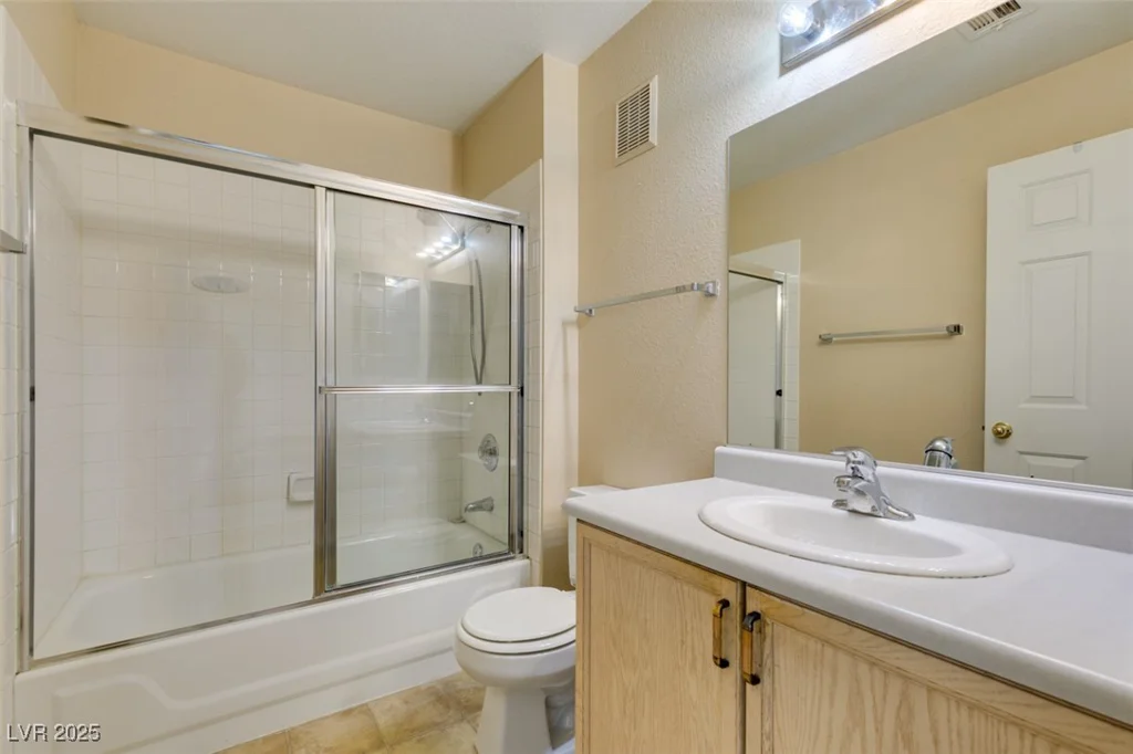 7732 Almeria, Las Vegas, NV 89128