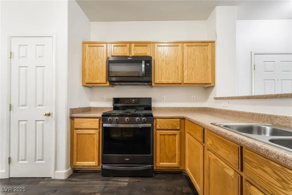 4608 Snake Eyes, Las Vegas, NV 89122