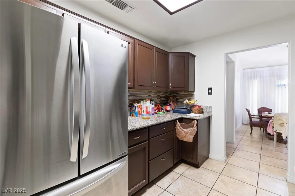 2231 Hallston, Las Vegas, NV 89134