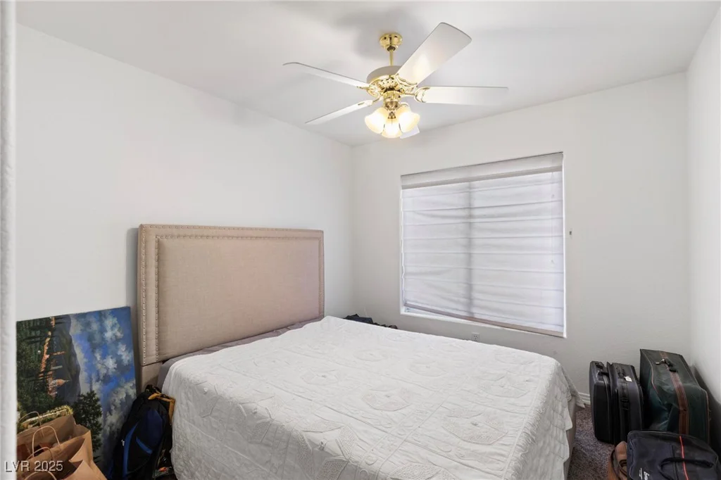 2231 Hallston, Las Vegas, NV 89134