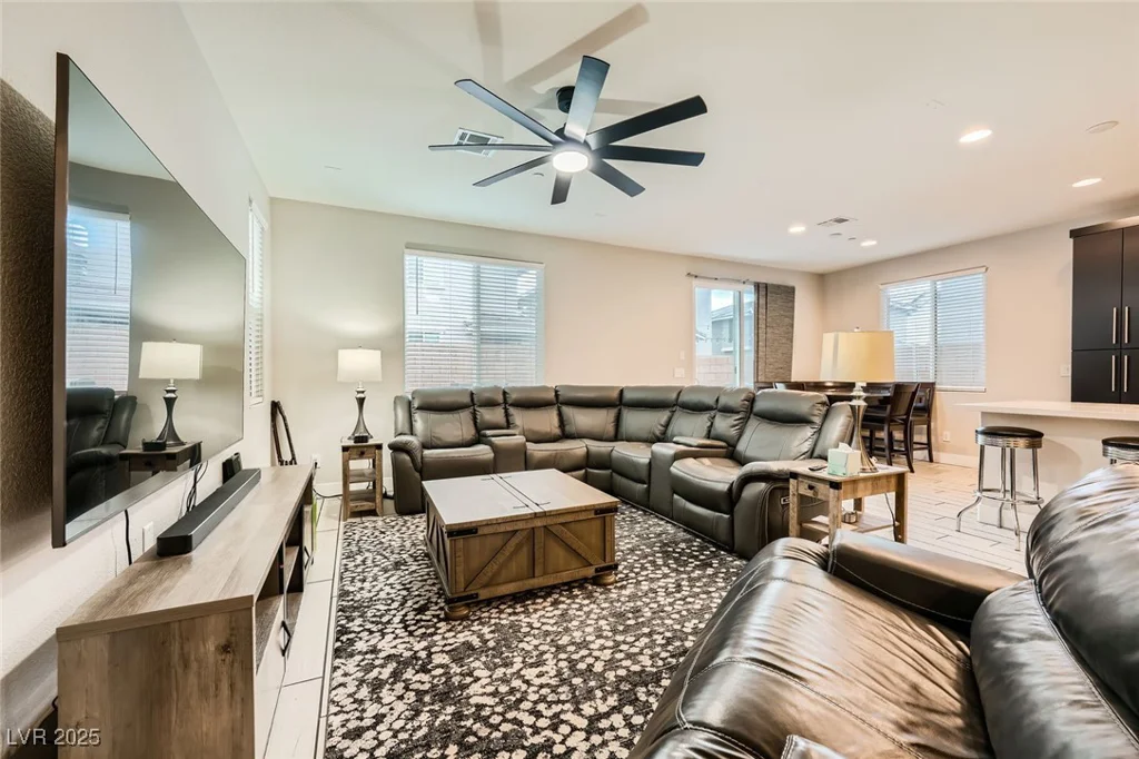 707 Cottonwood Hill, Henderson, NV 89011