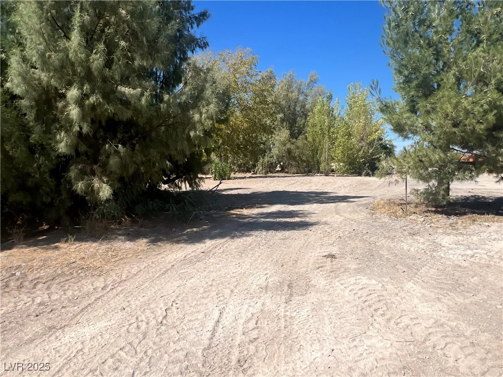 8230 Old Spanish, Pahrump, NV 89061