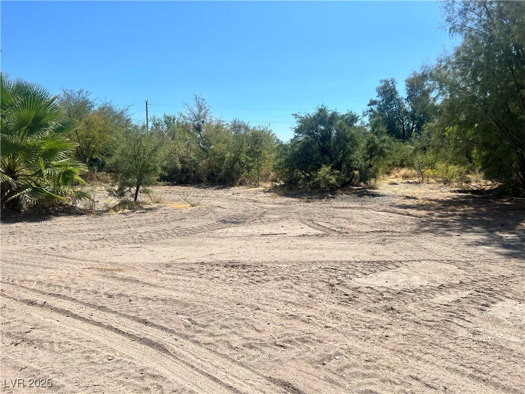 8230 Old Spanish, Pahrump, NV 89061