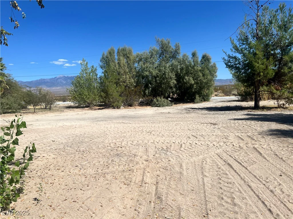 8230 Old Spanish, Pahrump, NV 89061