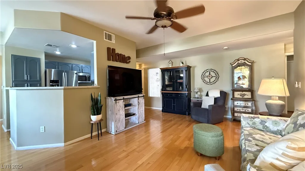 2050 Warm Springs, Henderson, NV 89014