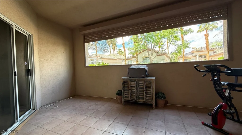 2050 Warm Springs, Henderson, NV 89014