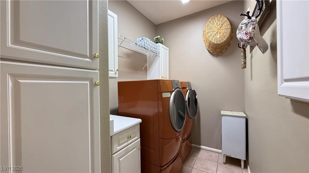 2050 Warm Springs, Henderson, NV 89014