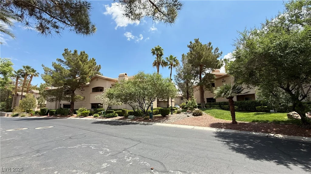 2050 Warm Springs, Henderson, NV 89014