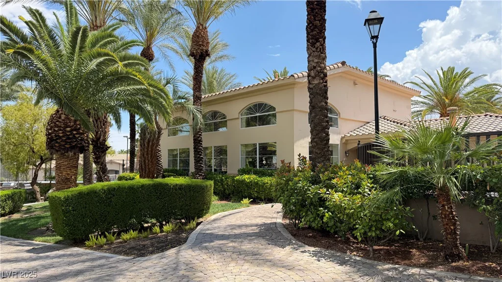 2050 Warm Springs, Henderson, NV 89014