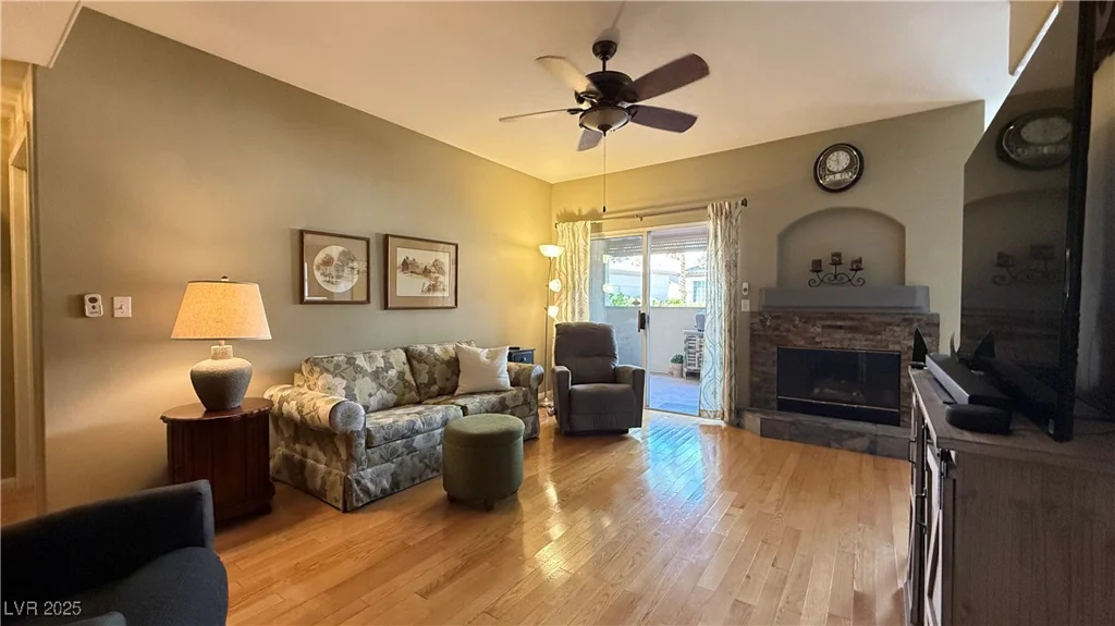 2050 Warm Springs, Henderson, NV 89014