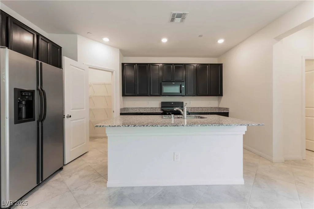 2824 Mozia, Henderson, NV 89044