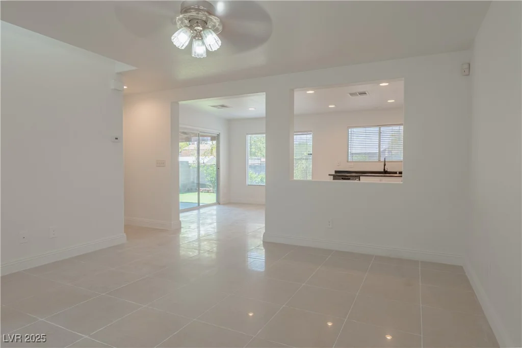 5001 Volcanic Rock, Las Vegas, NV 89122