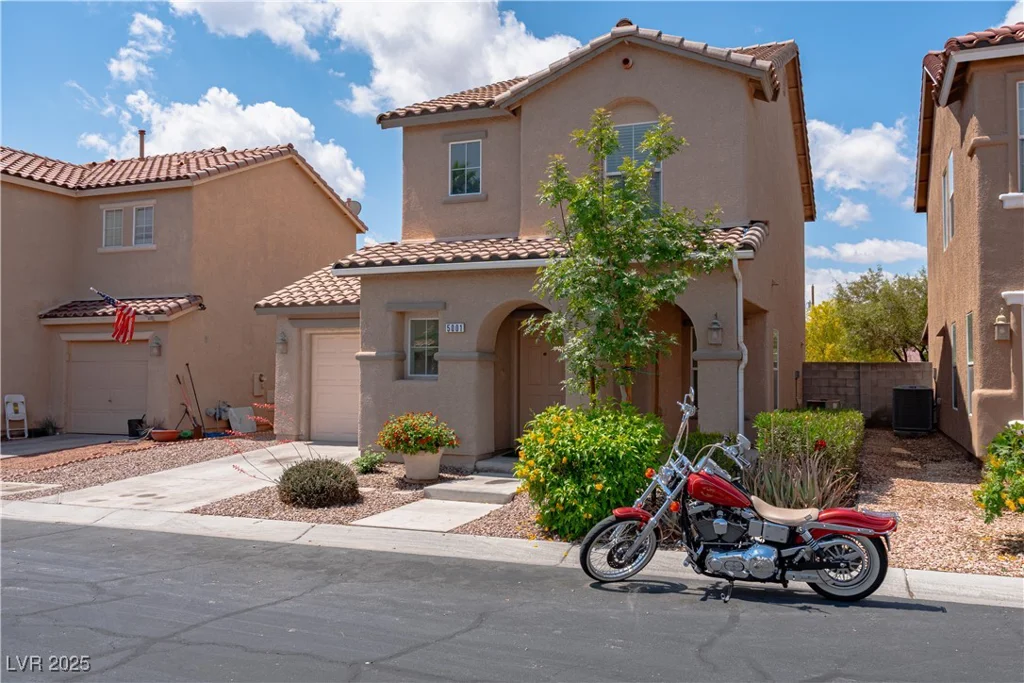 5001 Volcanic Rock, Las Vegas, NV 89122