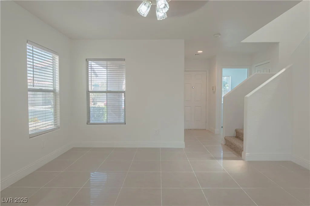 5001 Volcanic Rock, Las Vegas, NV 89122