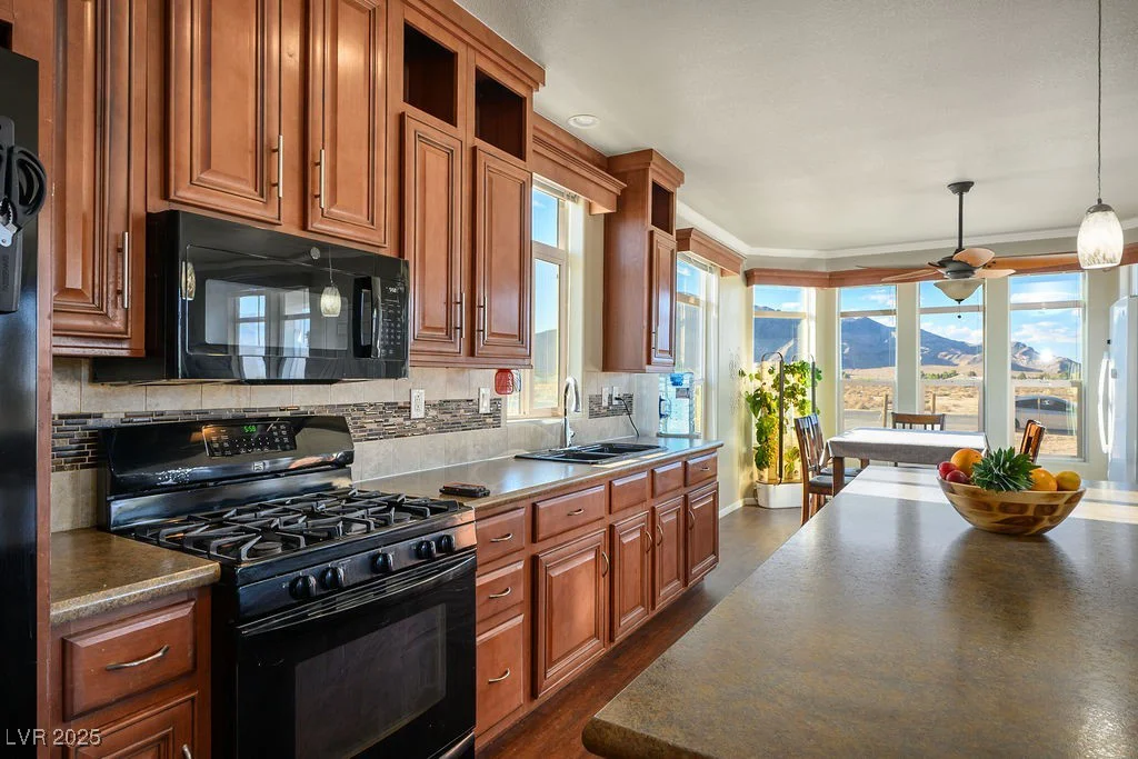 3031 Susan, Pahrump, NV 89060