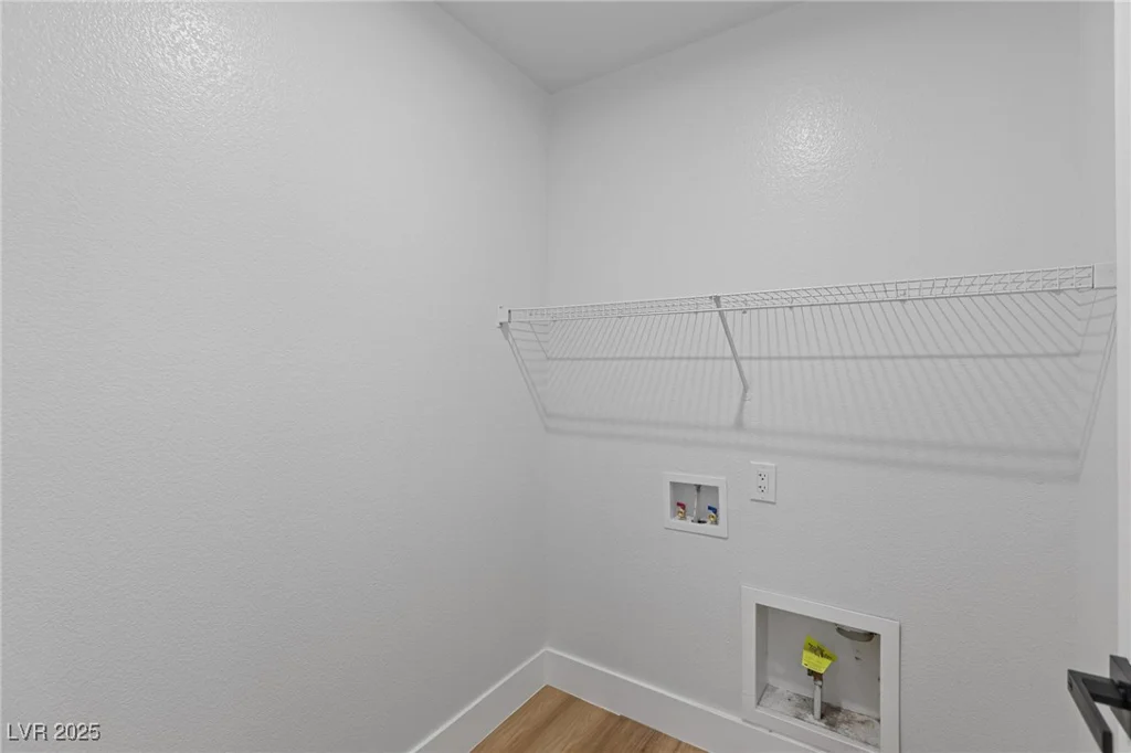 9115 Weeping Hollow, Las Vegas, NV 89178
