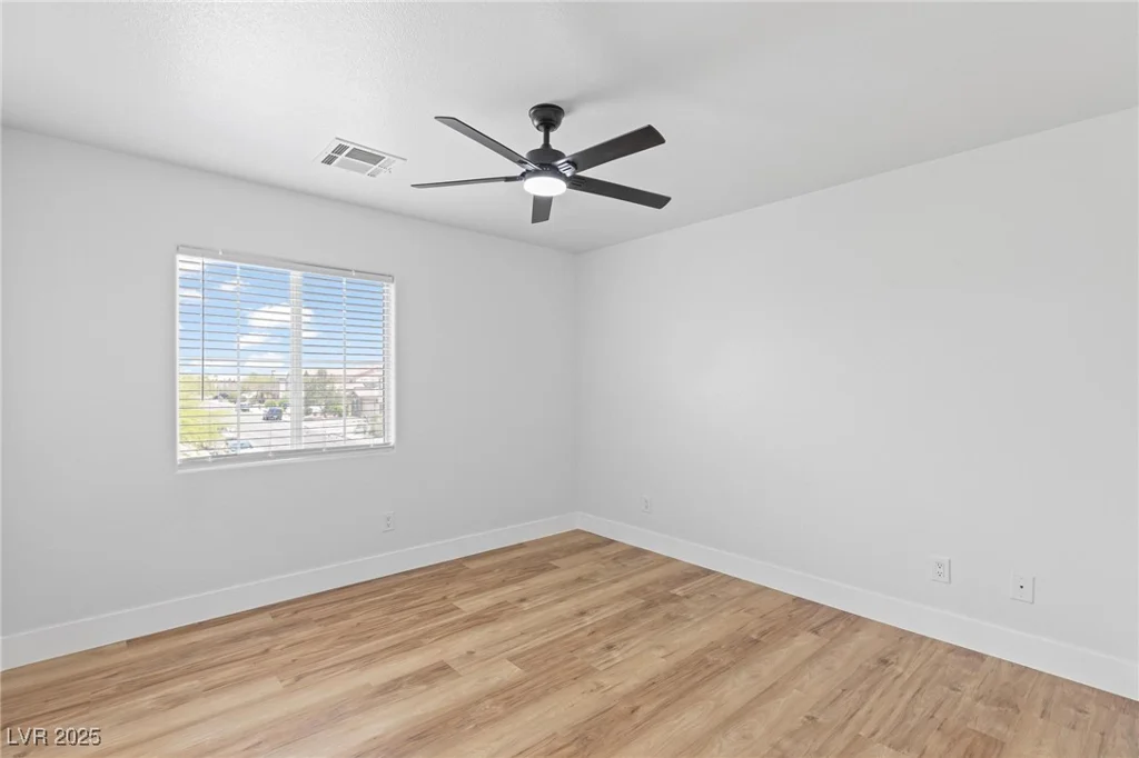 9115 Weeping Hollow, Las Vegas, NV 89178