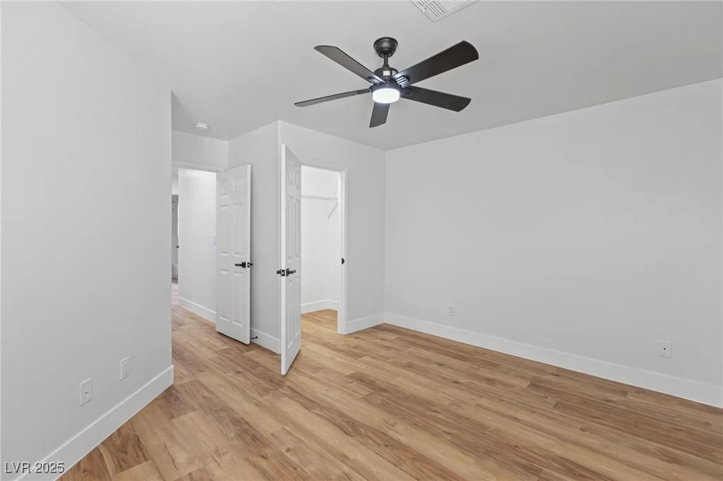 9115 Weeping Hollow, Las Vegas, NV 89178