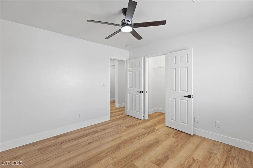 9115 Weeping Hollow, Las Vegas, NV 89178
