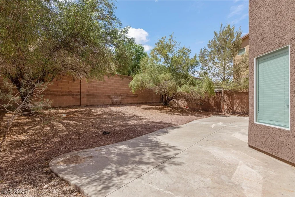 9115 Weeping Hollow, Las Vegas, NV 89178