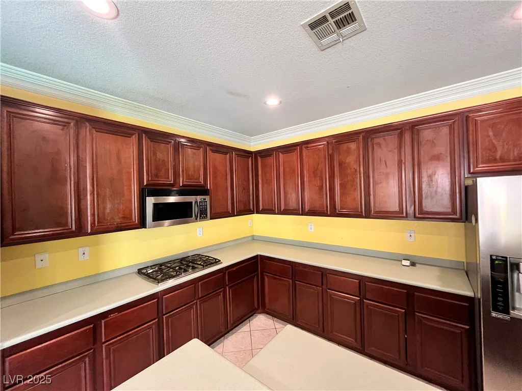 2112 Merganser, North Las Vegas, NV 89084