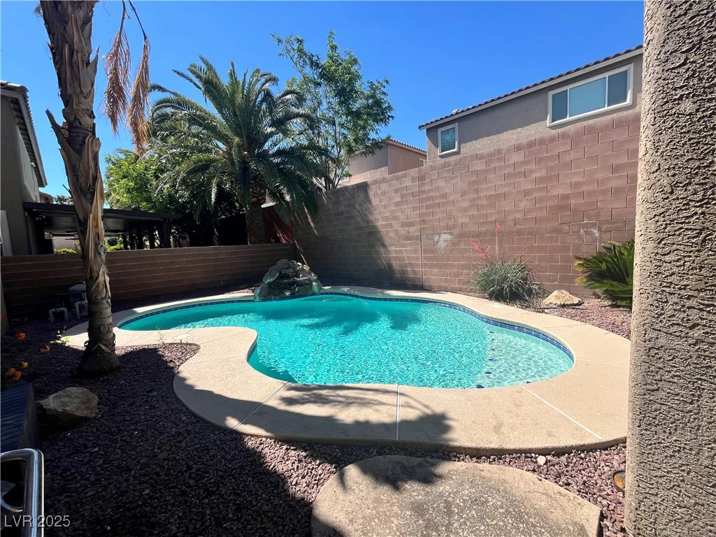 2112 Merganser, North Las Vegas, NV 89084