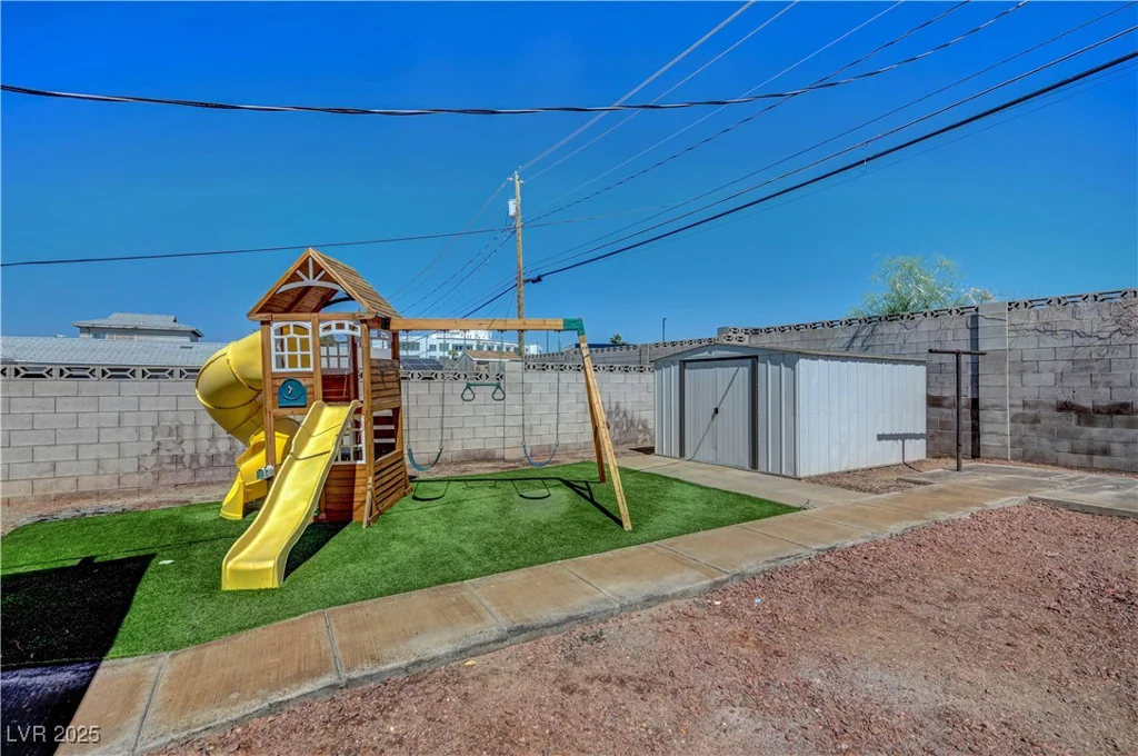 7 Church, Henderson, NV 89015