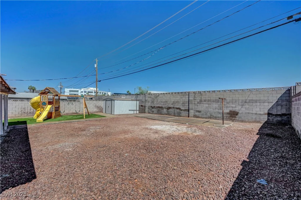 7 Church, Henderson, NV 89015