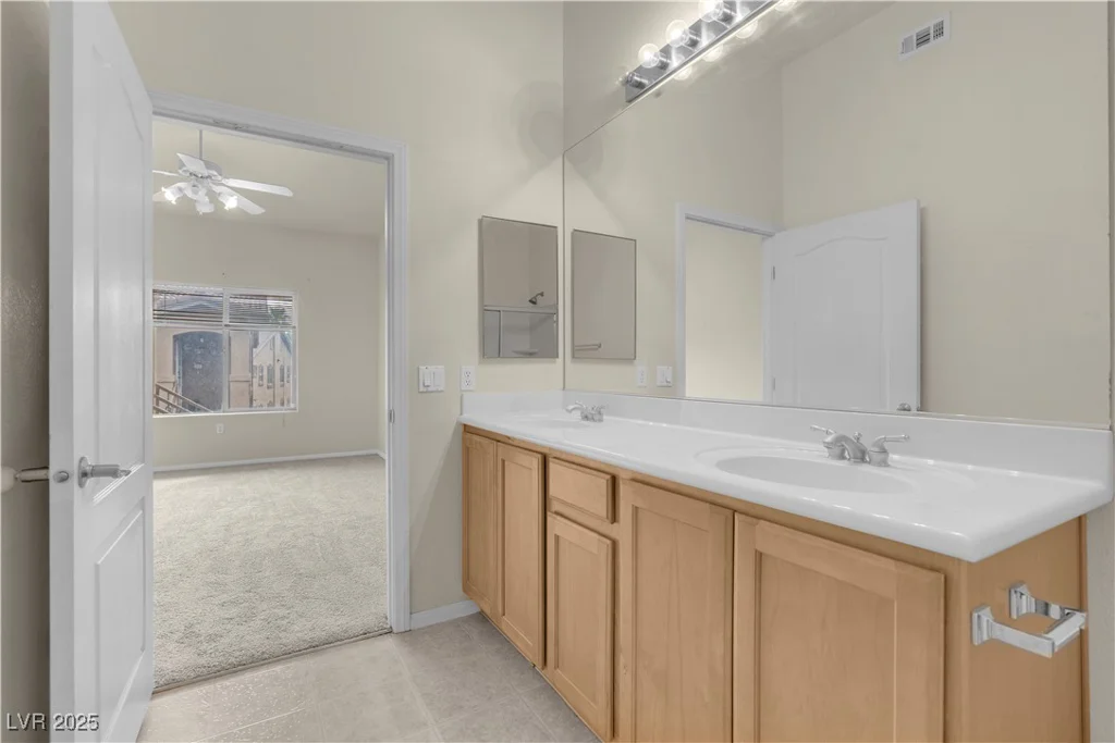 8805 Jeffreys, Las Vegas, NV 89123