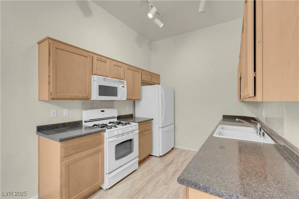 8805 Jeffreys, Las Vegas, NV 89123
