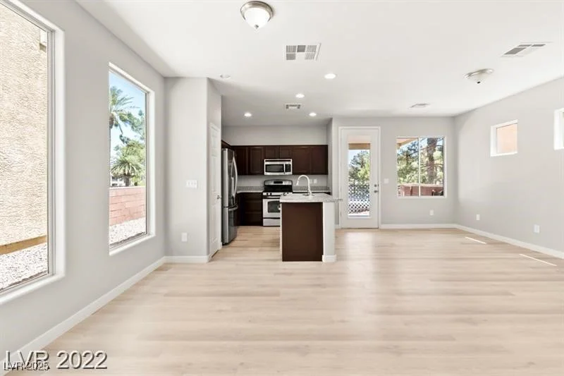 3526 Harbor Tides, Las Vegas, NV 89147