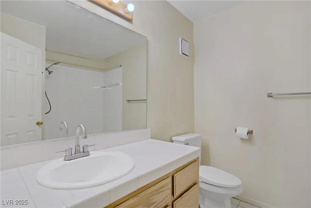2725 Nellis, Las Vegas, NV 89121